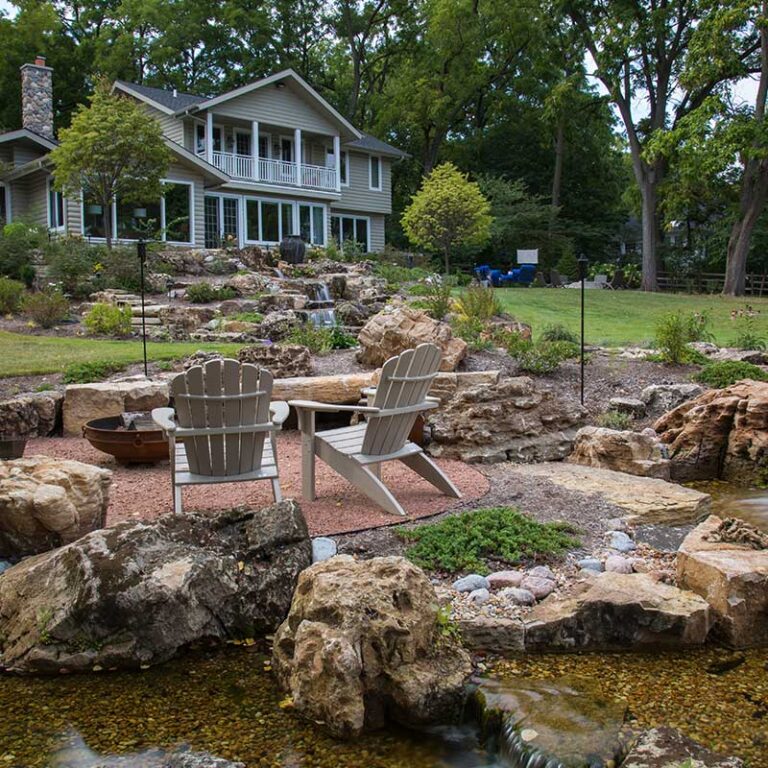 Pondless-Waterfall-on-sloping-lawn_04