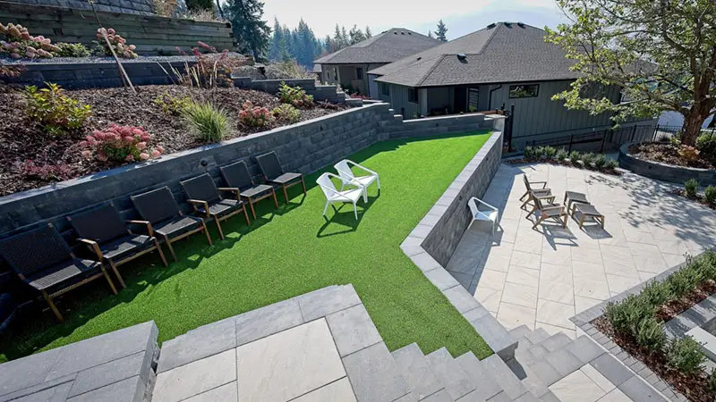 Kalagan landscaped flower beds